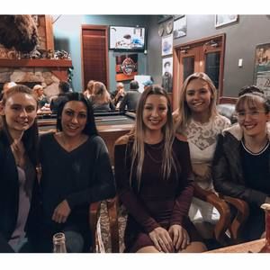 Meet your Posher, Carly